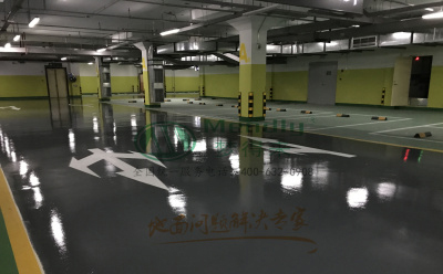 ‌旧地面翻新方案：堆龙德庆环氧地坪涂层覆盖混凝土裂缝修复技术